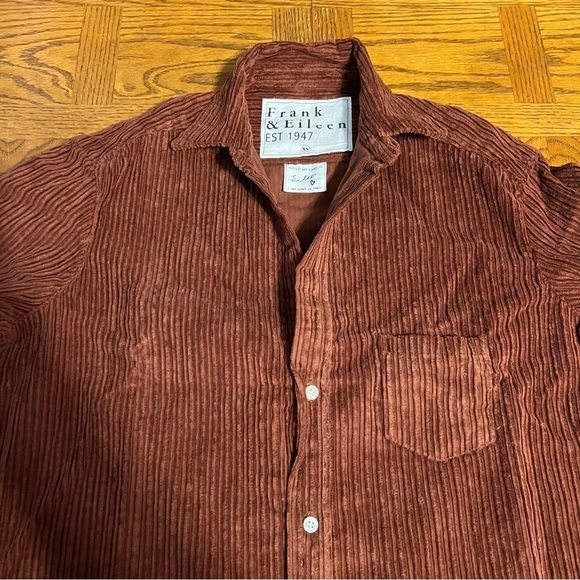 NEW Frank & Eileen Brown Corduroy Button Down Top XS Soft Relaxed Fit Layering - Picture 5 of 13
